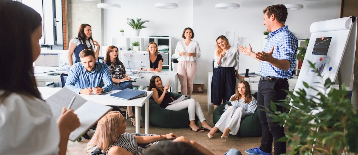 Community That Converts: Using Forums + Profiles to Boost Completion Rates